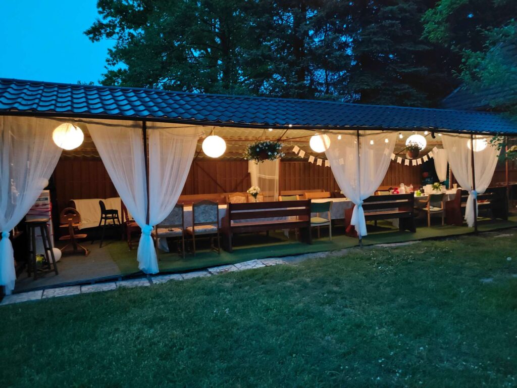Zjazdy rodzinne, imprezy firmowe, zielone szkoły, wakacje.