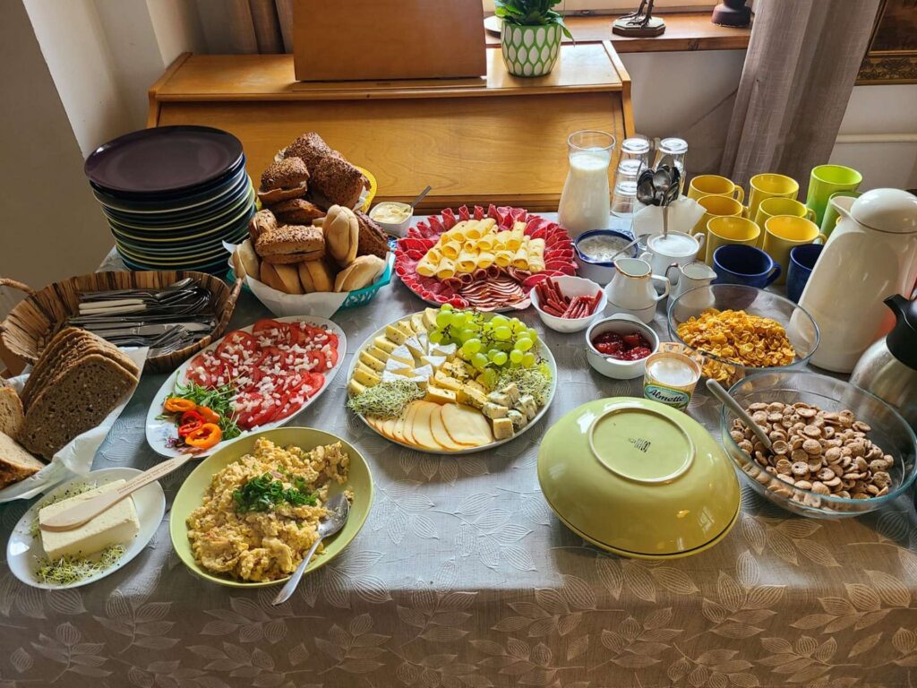 Blisko natury, eko, ekologiczne życie, wakacje w agroturystyce, cisza i spokój, ucieczka z miasta, relaks w naturze, noclegi na wsi - śniadania.